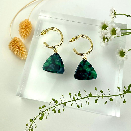 Hammered hoop marble drop earrings