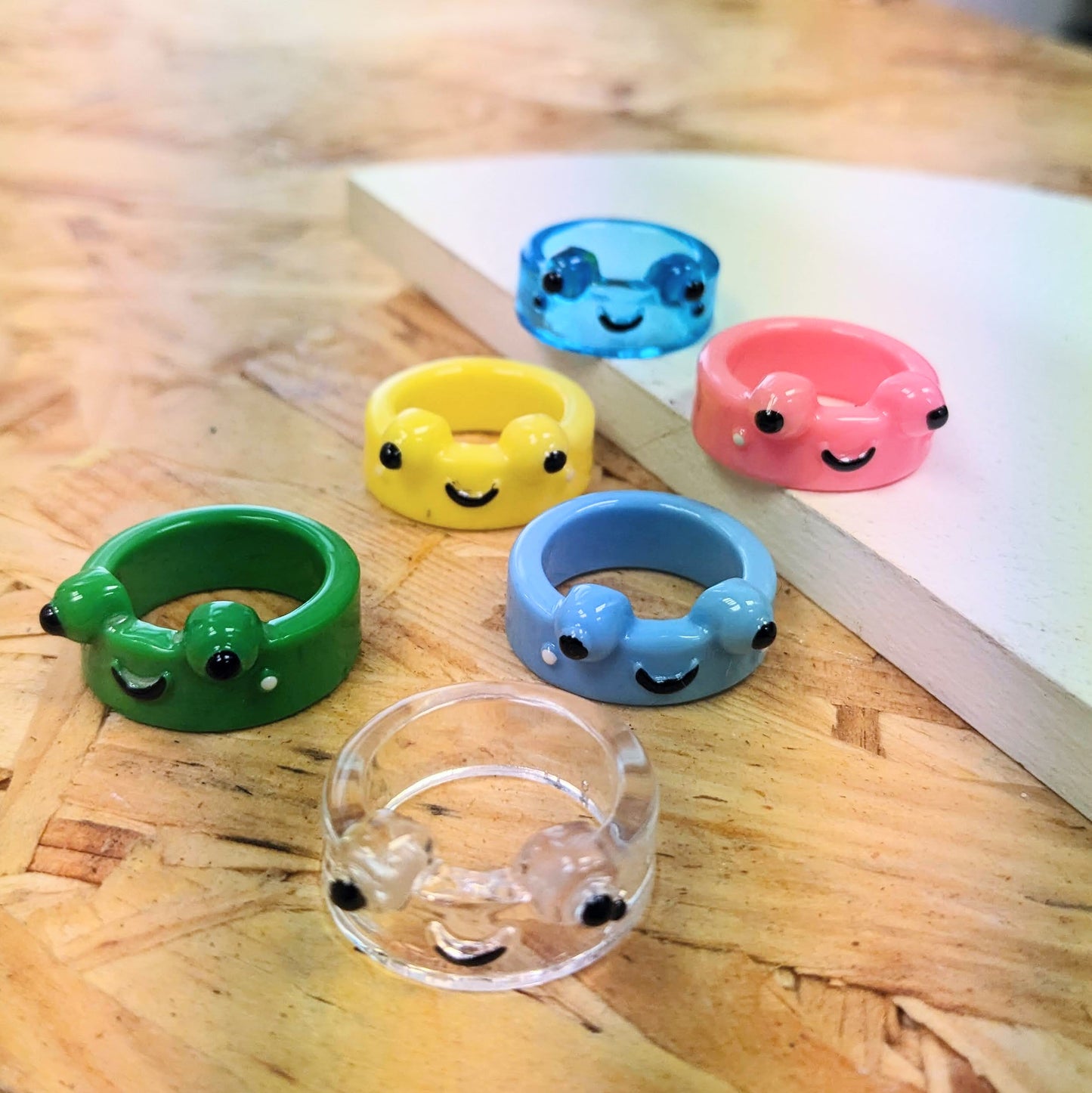 Frog rings