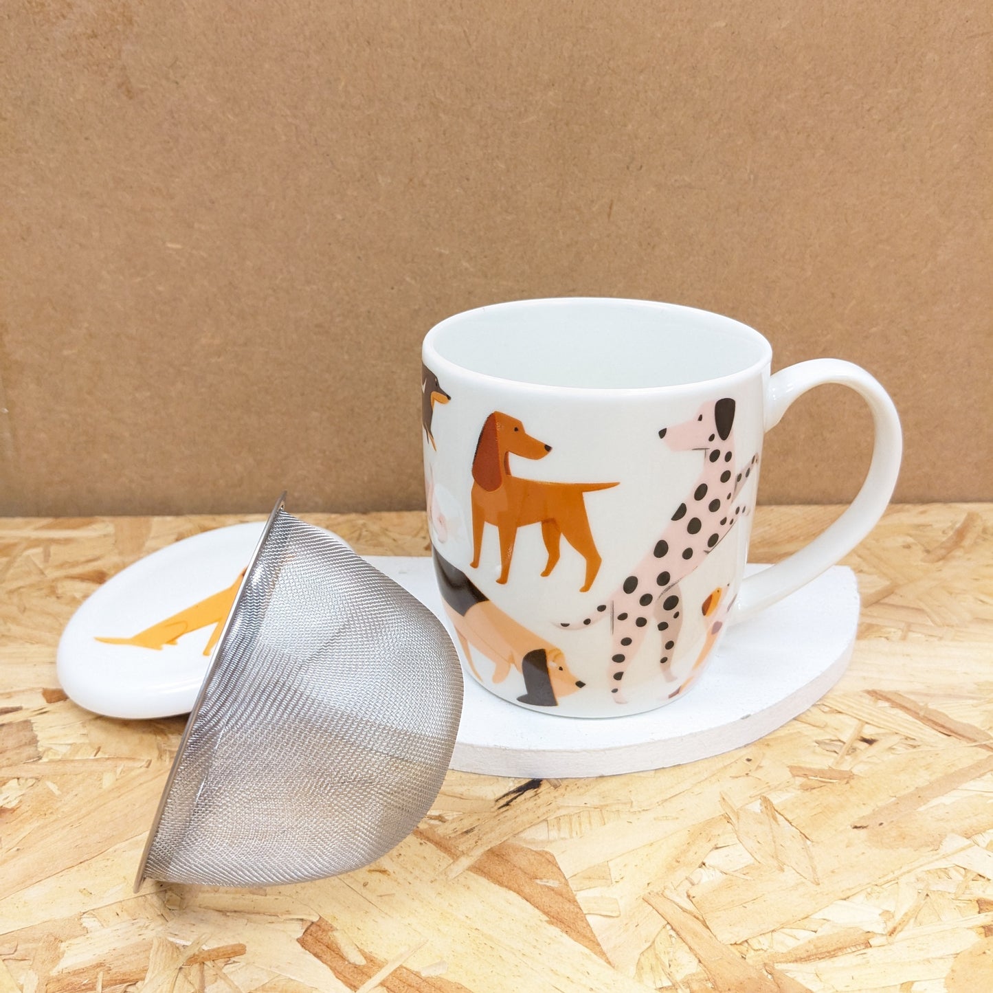 Doggo print ceramic mug with infuser and lid
