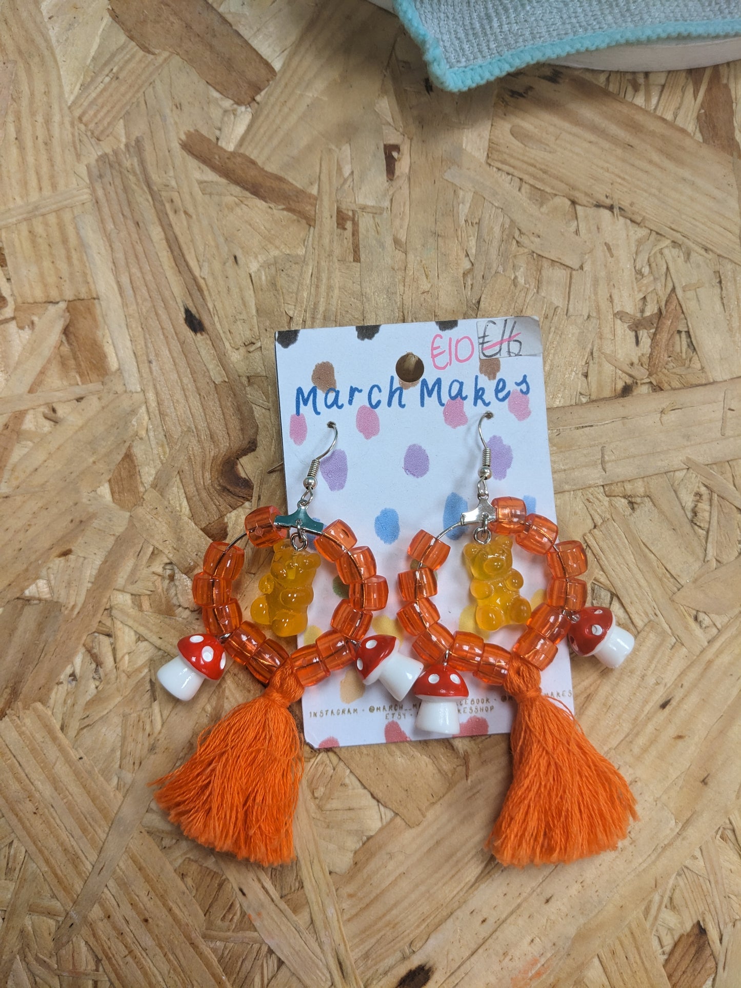 Orange wonderland hoops