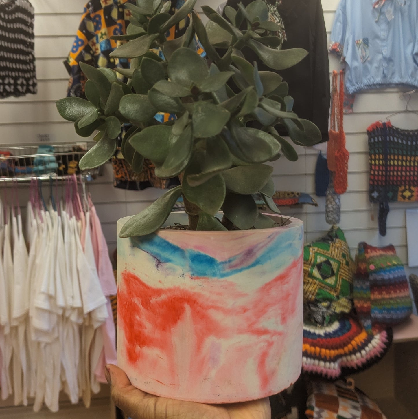 Large pastel plant pot 15cm
