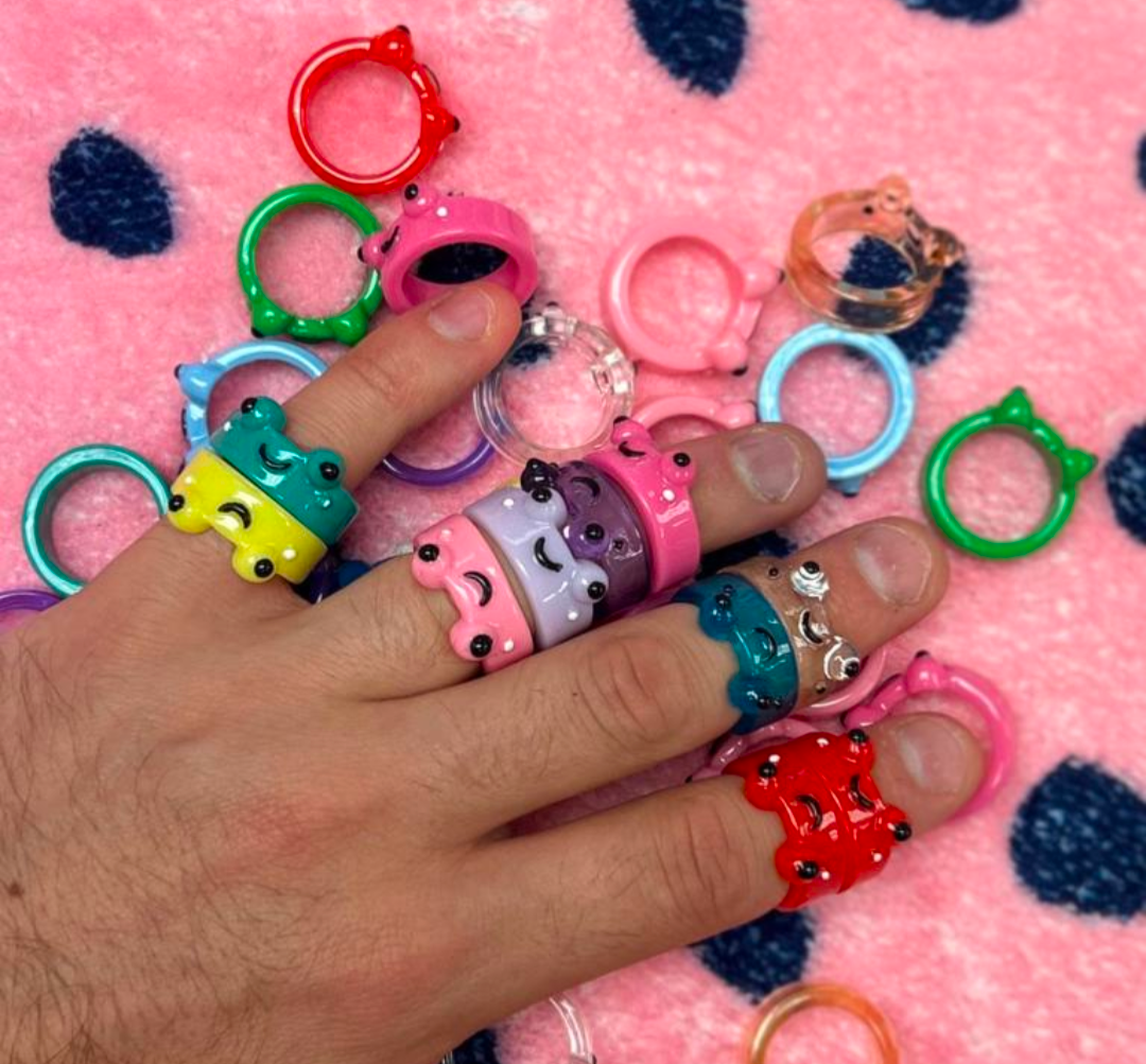 Frog rings