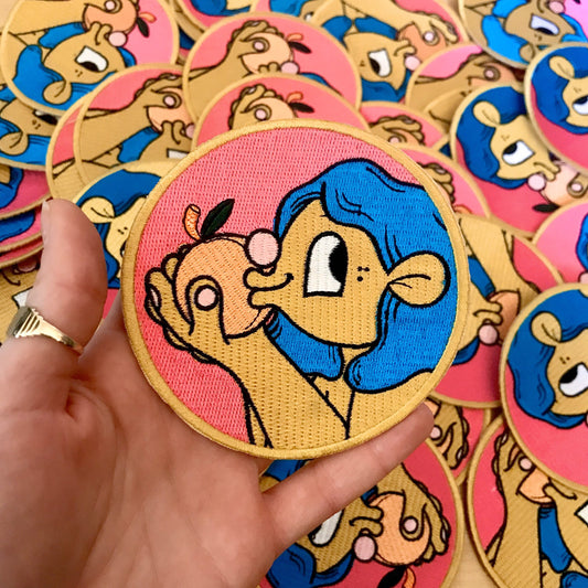 Kiss my peach iron on patch