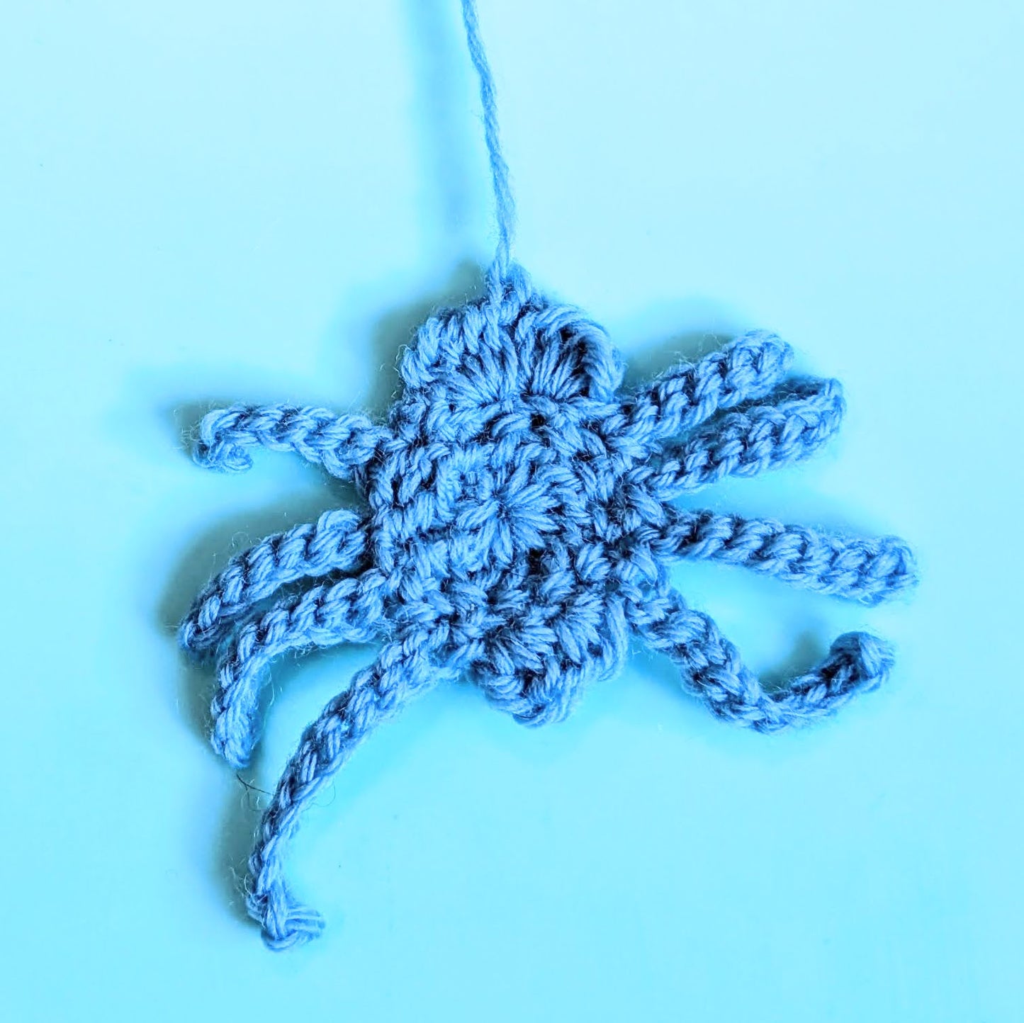 Crochet spiders