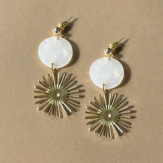 Marble sun fan drop earrings