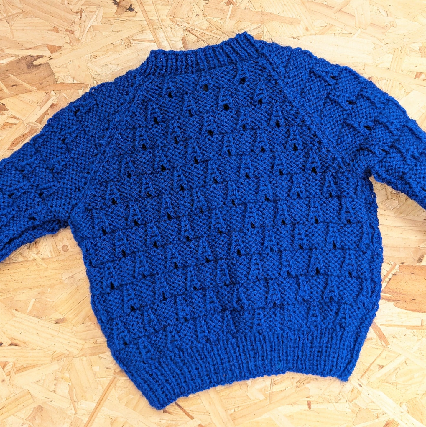 Electric blue knitted cardigan 6-9 months