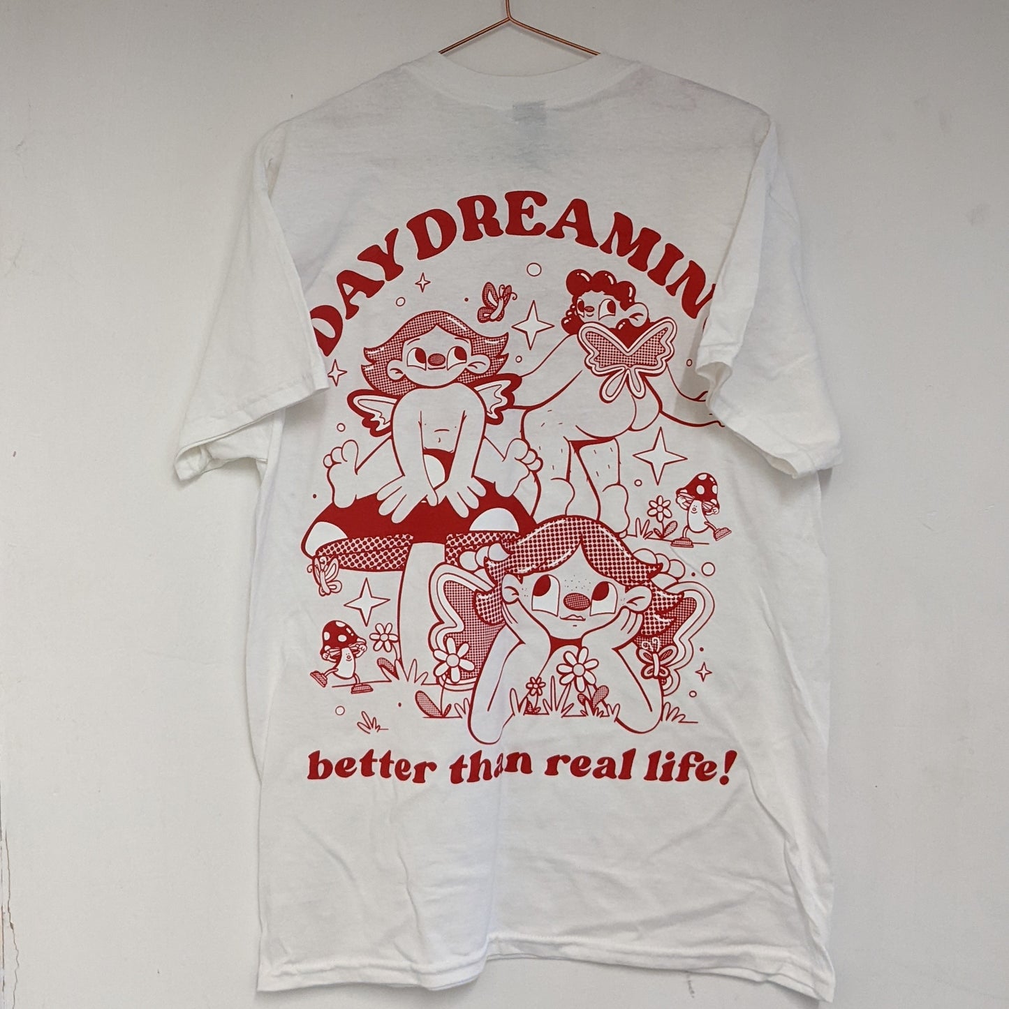 Daydreaming organic cottonT-shirt (X2 colours available)
